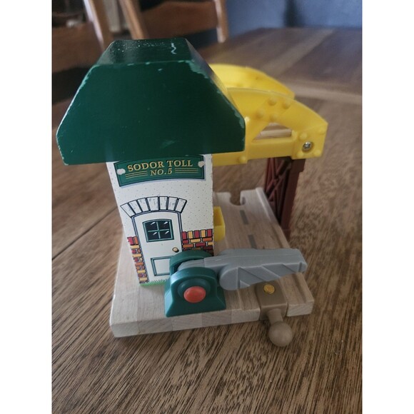 Thomas the Train Wooden Railway Sodor Toll Station Number #5 - Picture 1 of 4